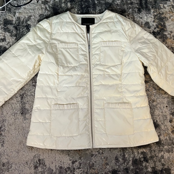 Talbots women’s primaloft medium Ivory Puffer Jacket!